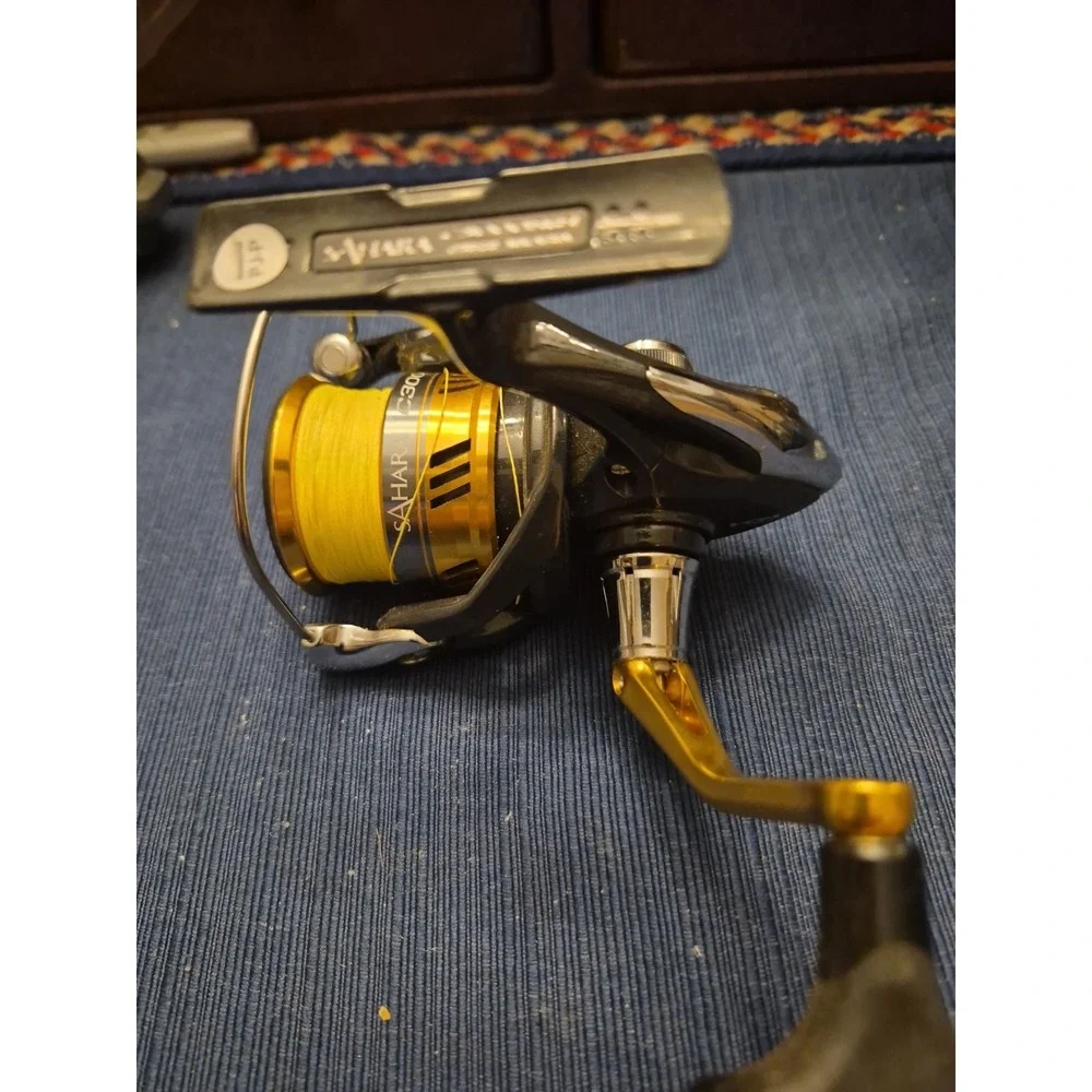 Shimano 22 Sahara C3000 Fishing Spinning Reel